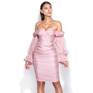 Sirene Blush Silk
Balloon Sleeves Dress